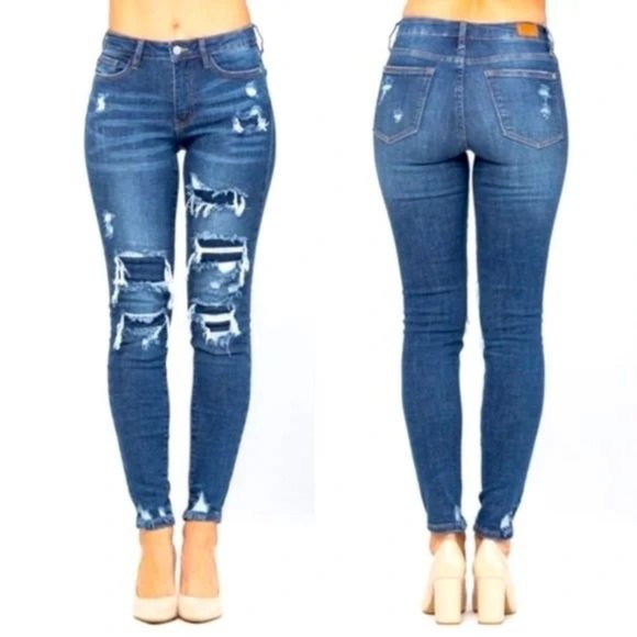 Judy Blue Denim - Judy Blue Reba Distressed Patch Skinny Fit Jeans Size 32